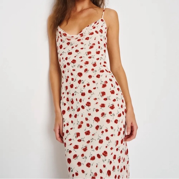 Reformation Drina Maxi Dress in Dolly - Picture 2 of 10